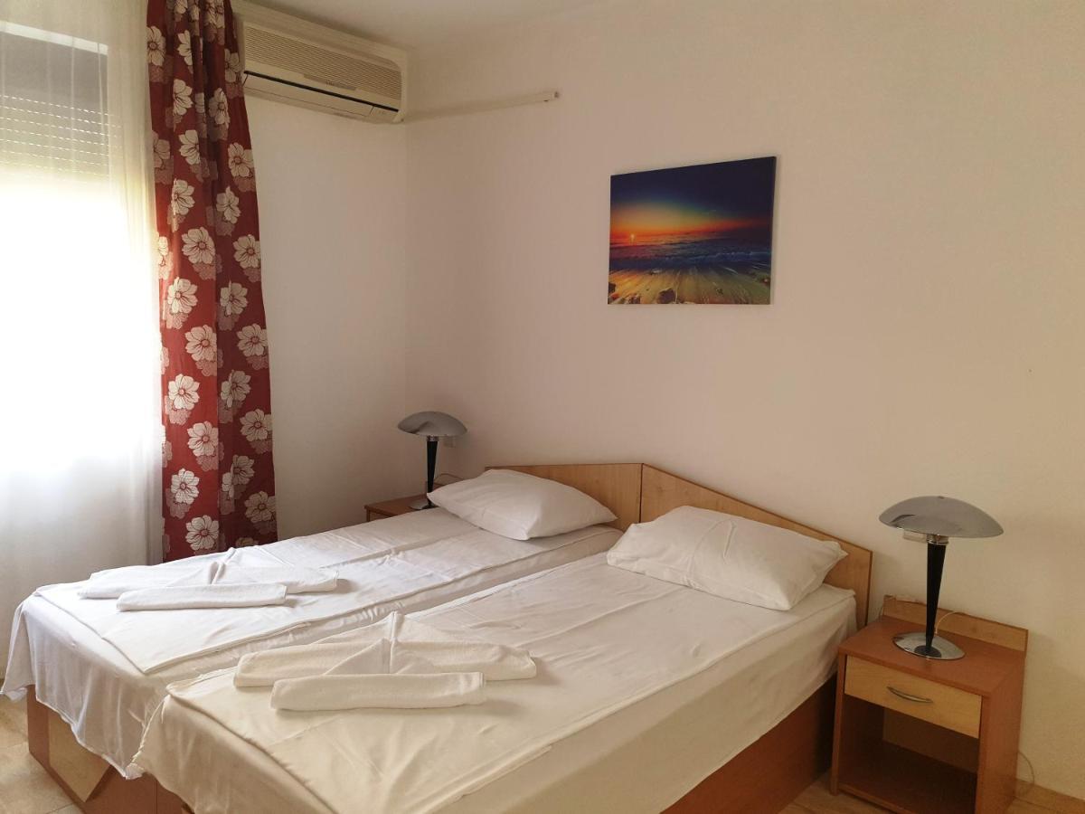 Dolce Vita Apart Complex Aparthotel สวิติ วลัส ภายนอก รูปภาพ