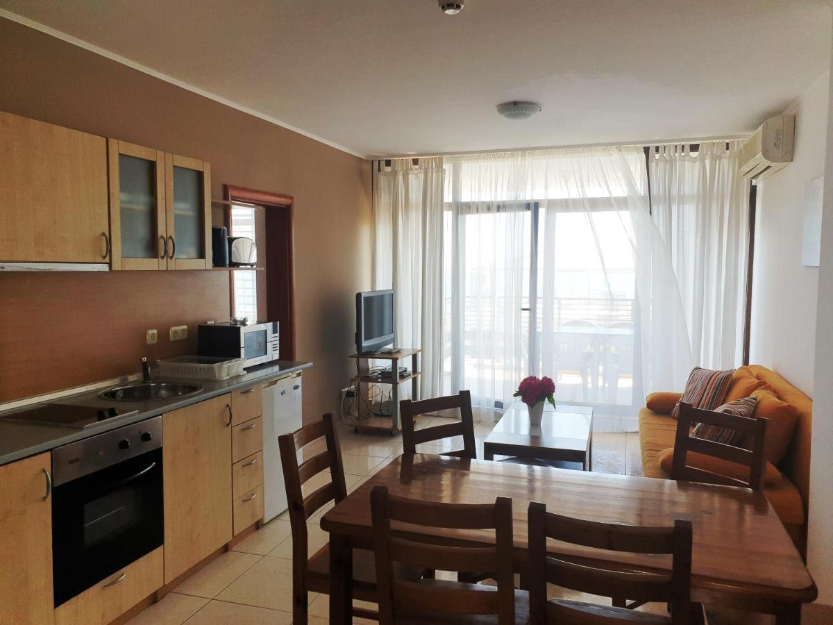 Dolce Vita Apart Complex Aparthotel สวิติ วลัส ภายนอก รูปภาพ