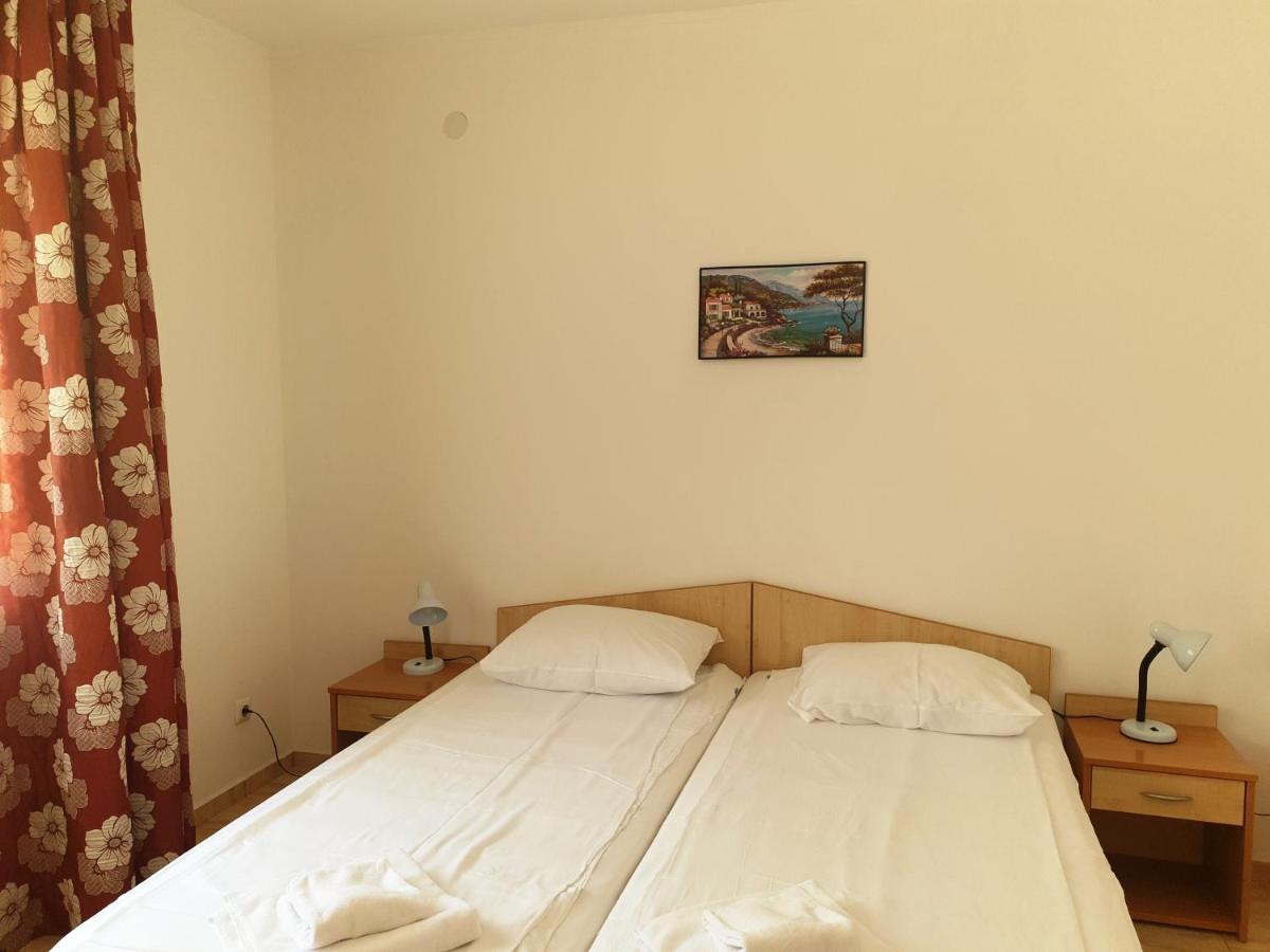 Dolce Vita Apart Complex Aparthotel สวิติ วลัส ภายนอก รูปภาพ